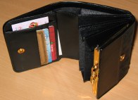 Ladies Wallet inside features